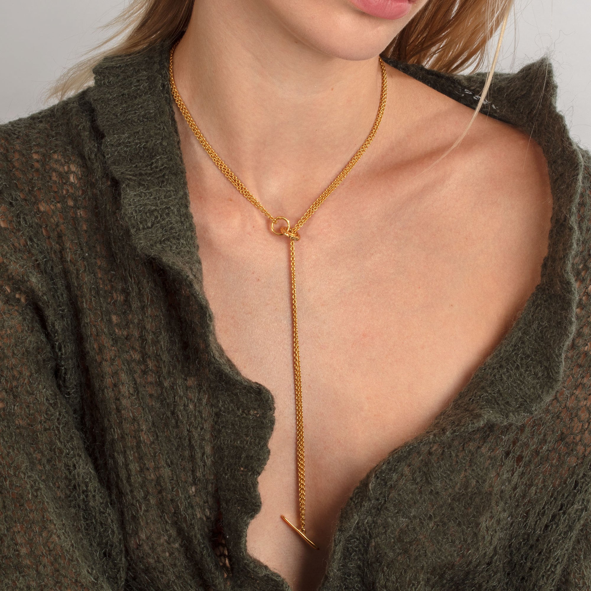 DISTORTION Long Necklace