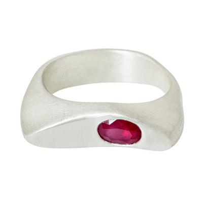 CELEBRATION Vision I Ring with Ruby