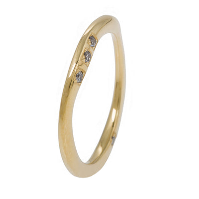 A CLASSIC TWIST Ring With Grey Diamonds in 18ct Yellow Gold