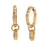 A CLASSIC TWIST Hoop Earrings with Circles in 18 carat Yellow Gold and pave diamonds