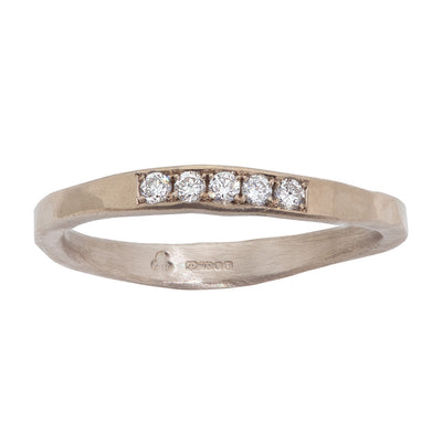 BRIDAL Trust Ring with 5 White Diamonds